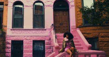 solange pink house