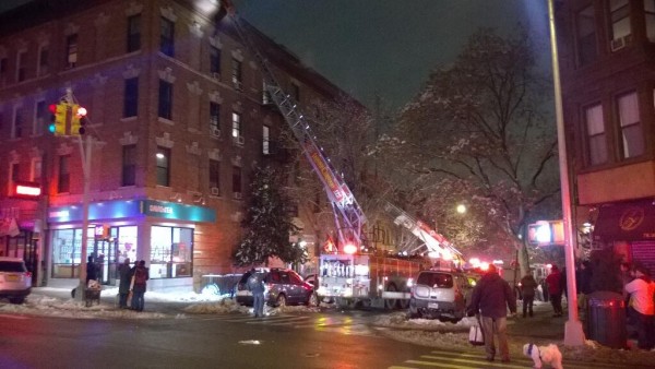 Fire at 438 4th St by AlfredAstort on Twitter