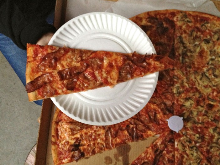 Roma Pizza: Giant Slice