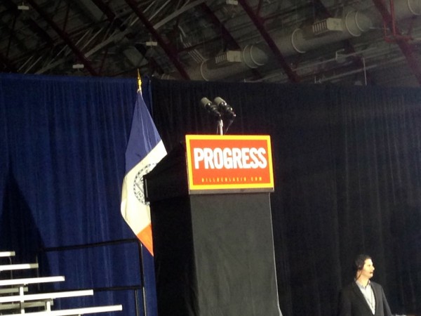 Bill de Blasio party, empty podium